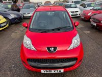 PEUGEOT 107