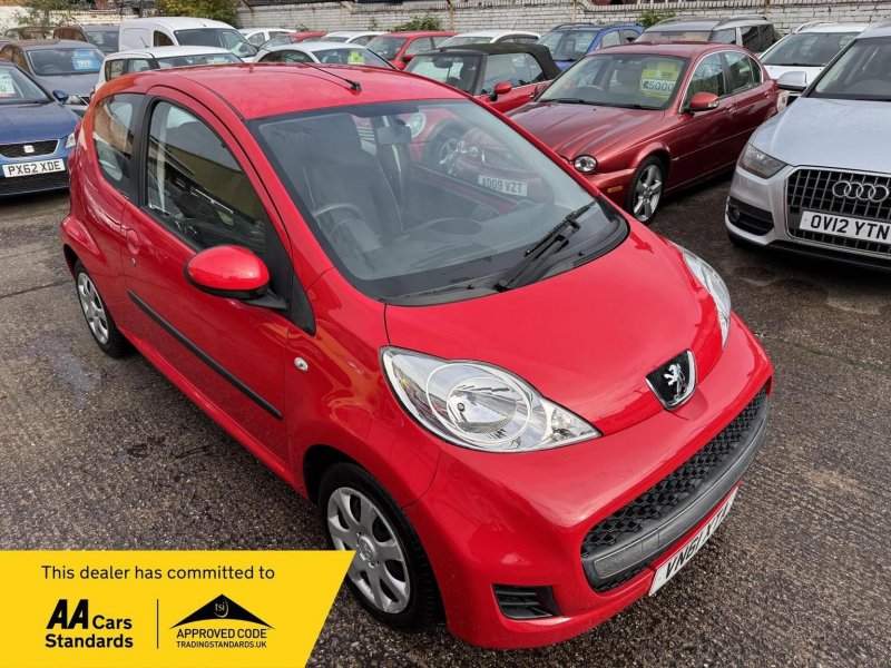 PEUGEOT 107