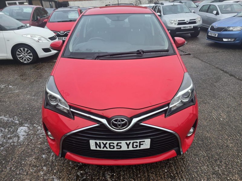 TOYOTA YARIS