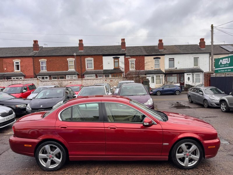 JAGUAR X-TYPE