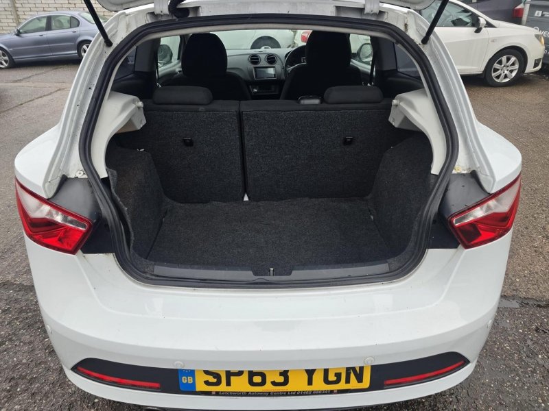 SEAT IBIZA