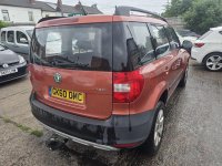 SKODA YETI